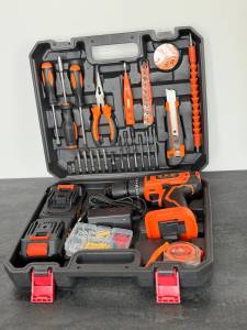 SET SCULE CU BORMASINA CU PERCUTIE FARA FIR D.D.M. 24V CU 2 ACUMULATORI / НАБОР ИНСТРУМЕНТОВ С АККУМУЛЯТОРНЫМ УДАРНЫМ ДРЕЛЬЕМ D.D.M. 24V С 2 АККУМУЛЯТОРАМИ (BK-CD523T)