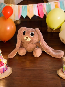 JUCARIE DE PLUS 40 CM «IEPURASUL TOFFEE» / МЯГКАЯ ИГРУШКА 40 СМ «КРОЛИК TOFFEE» (141)