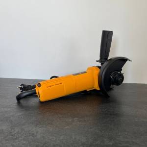 POLIZOR UNGHIULAR 1300W D.D.M. / УГЛОВАЯ ШЛИФМАШИНА 1300W D.D.M.