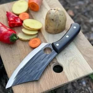 CUȚIT DE BUCATARIE CU LAMA DE 17 CM SI LUNGIME TOTALĂ DE 27 CM / КУХОННЫЙ НОЖ С ЛЕЗВИЕМ 17 СМ И ОБЩЕЙ ДЛИНОЙ 27 СМ (S177--8)