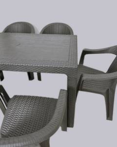 SET MOBILIER GRADINA MASA 120×70 SI 6 SCAUNE IN CULOAREA CAFENIE / НАБОР САДОВОЙ МЕБЕЛИ СТОЛ 120×70 И 6 СТУЛЬЕВ В КОРИЧНЕВОМ ЦВЕТЕ